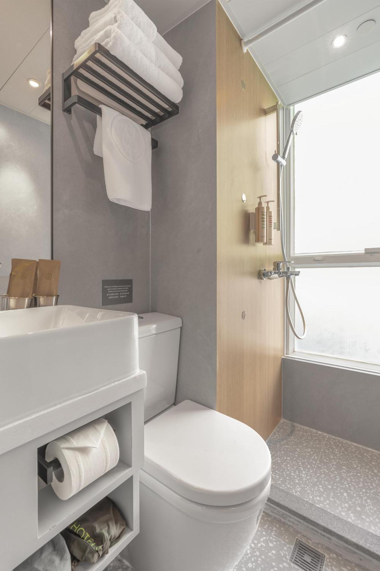 Urbanwood Hung Hom Hotel Hong Kong Exterior photo