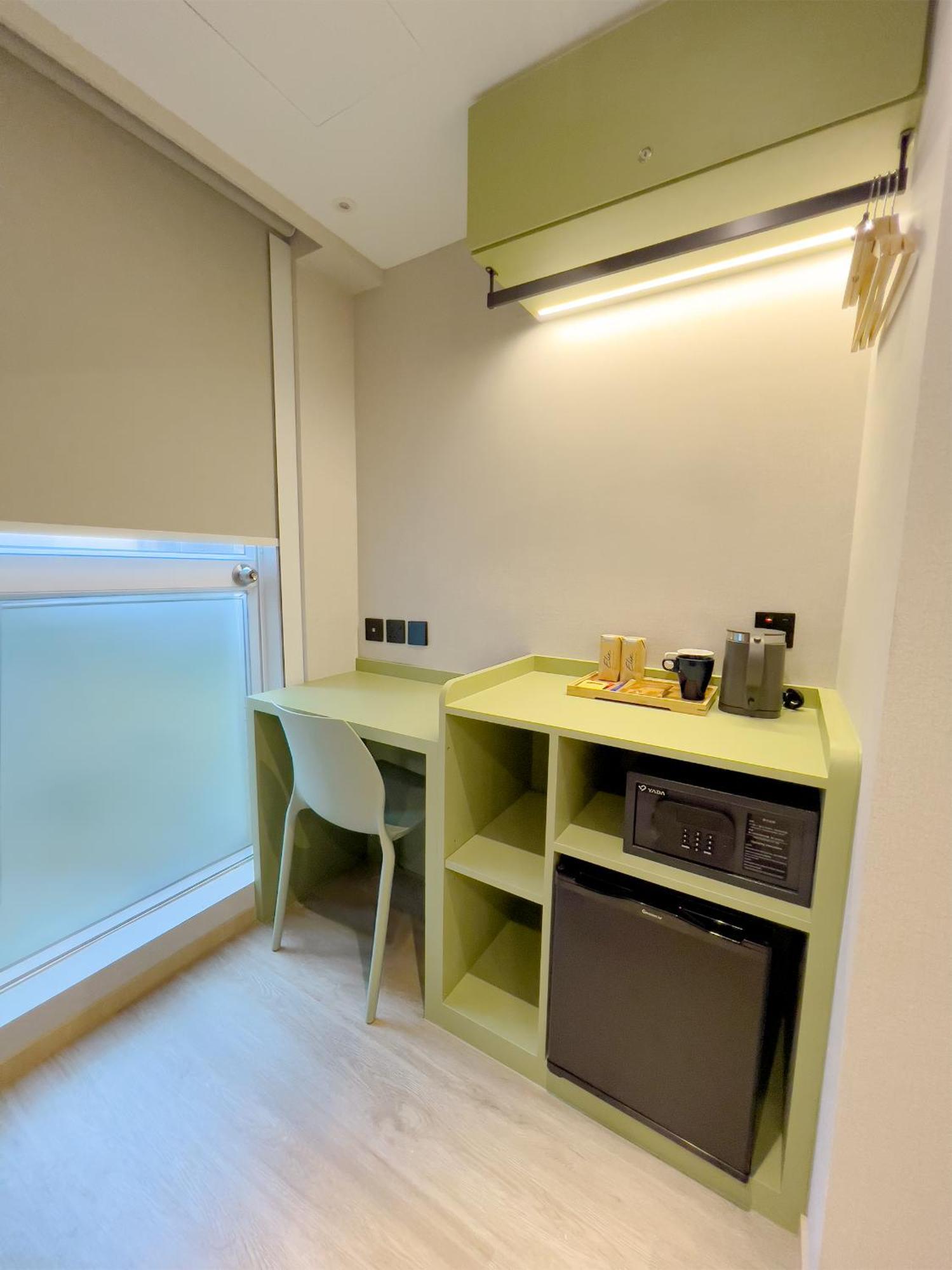 Urbanwood Hung Hom Hotel Hong Kong Exterior photo